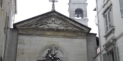 La facciata della Chiesa di Santa Croce La facciata della Chiesa di Santa Croce
