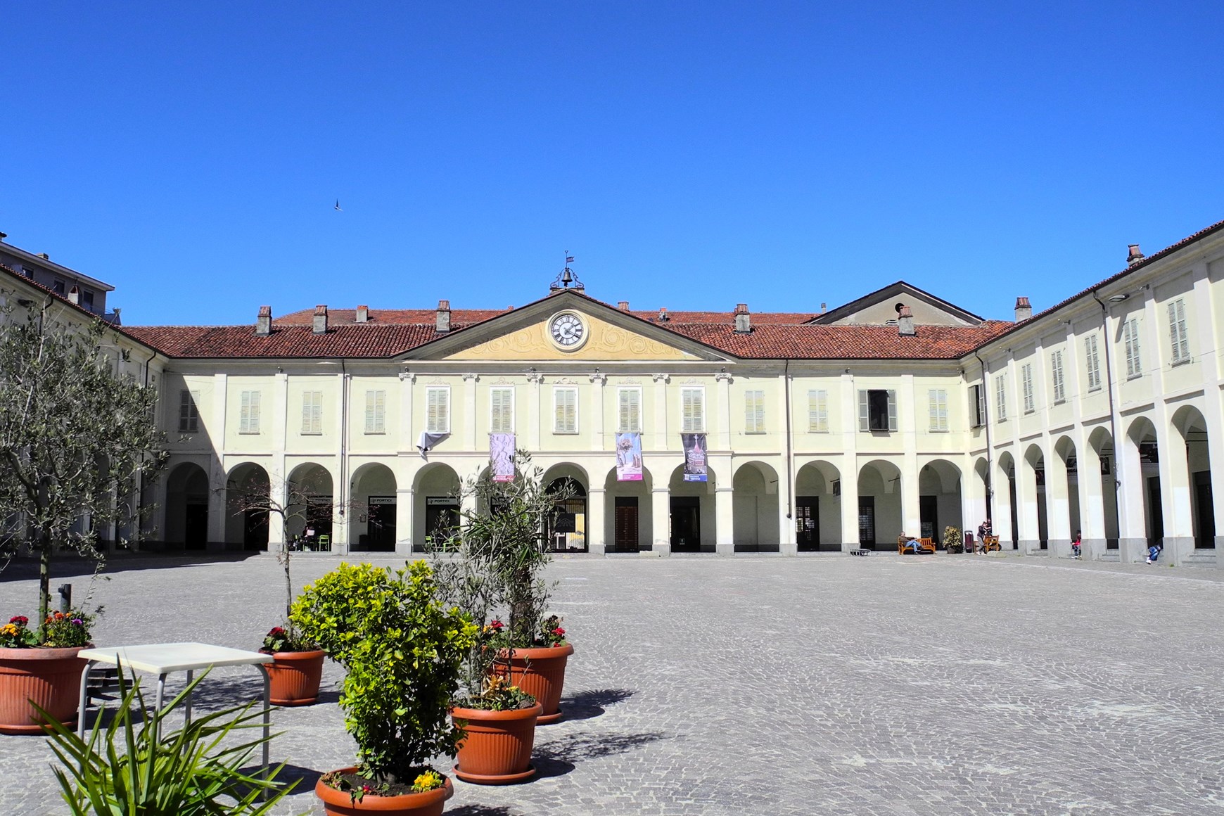 Piazza Ottinetti